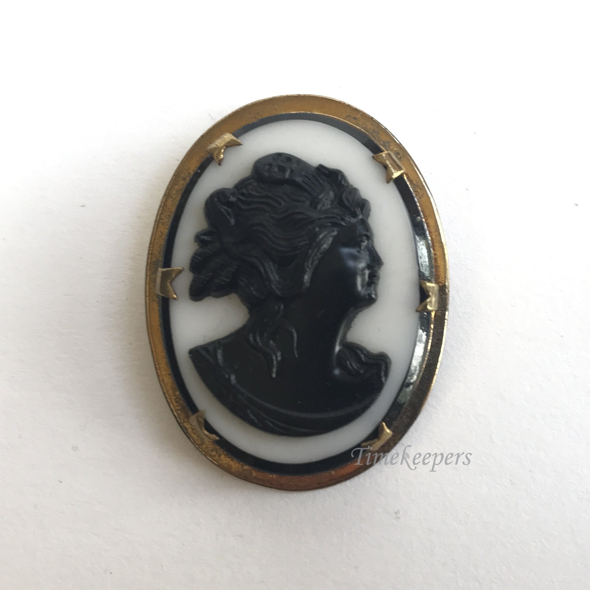 Gold Filled top Black Cameo Brooch Pin