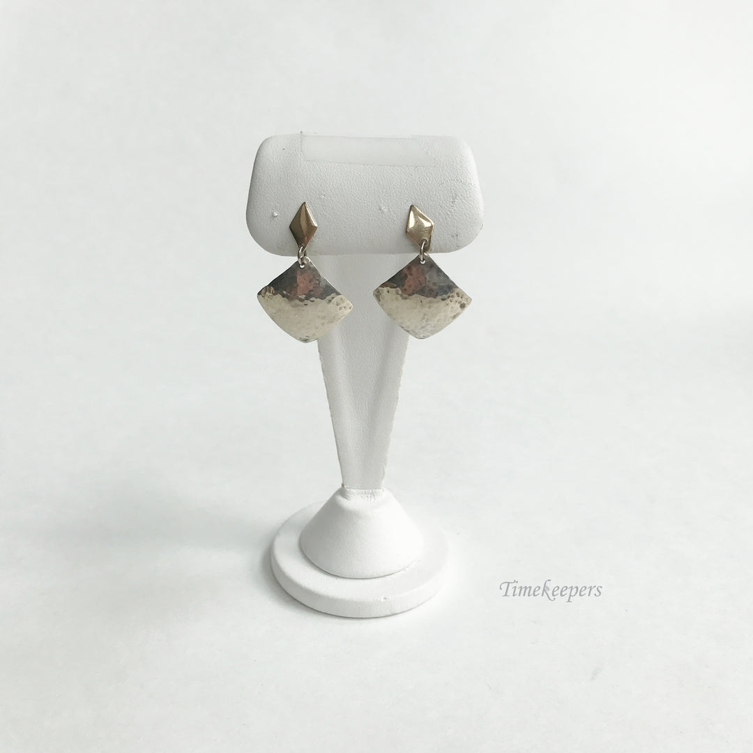 e333 Vintage Elegant Dangling Square Post Earrings