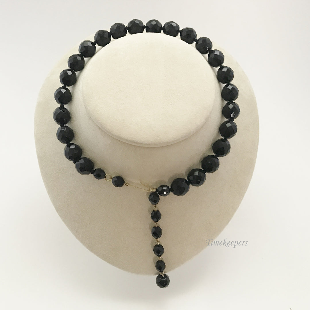 e362 Vintage Black Round Beads Necklace 17" long