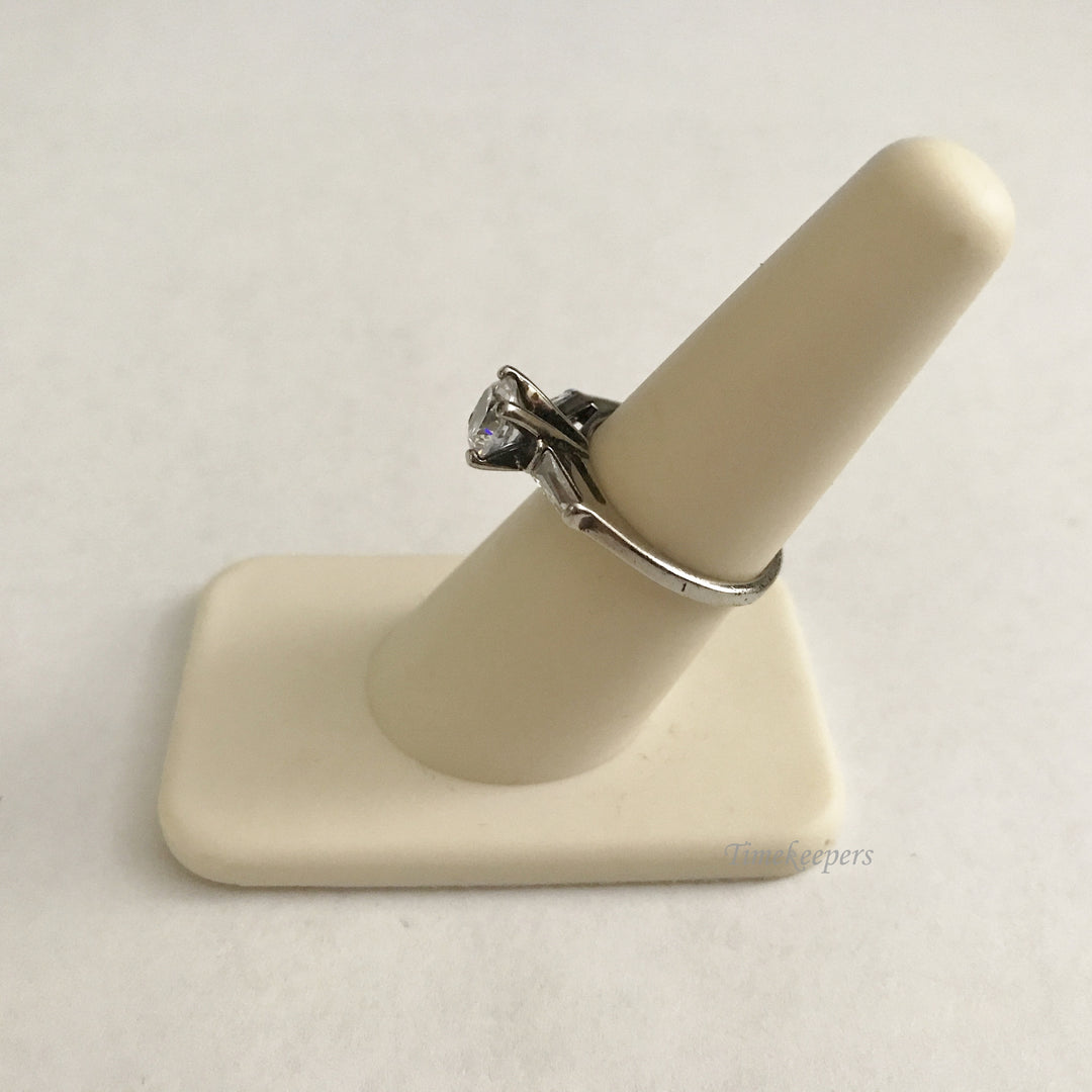e420 Vintage Sterling Silver White Stone Ring Size 7