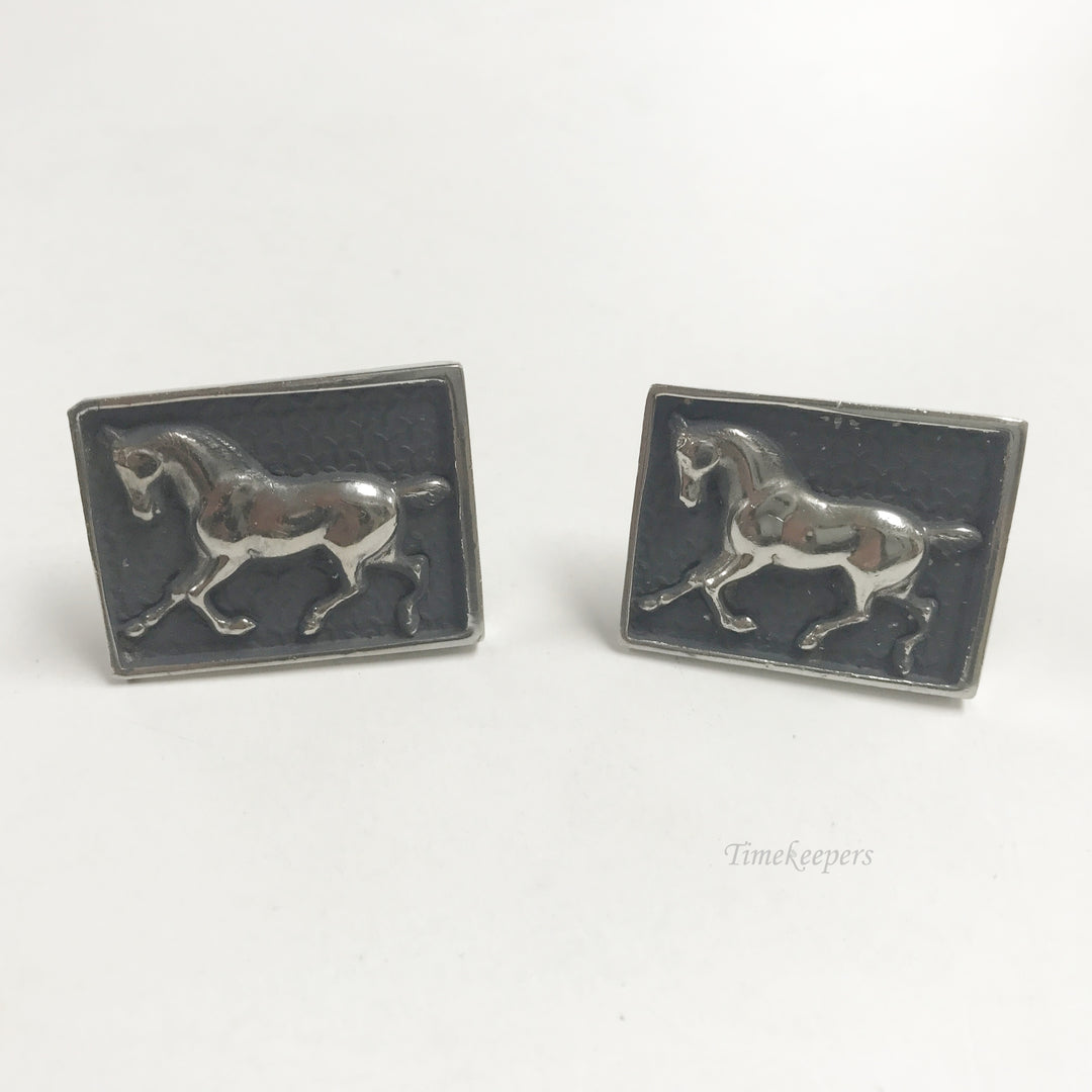 e832 Vintage Running Horse Silver Tone Cuff Links