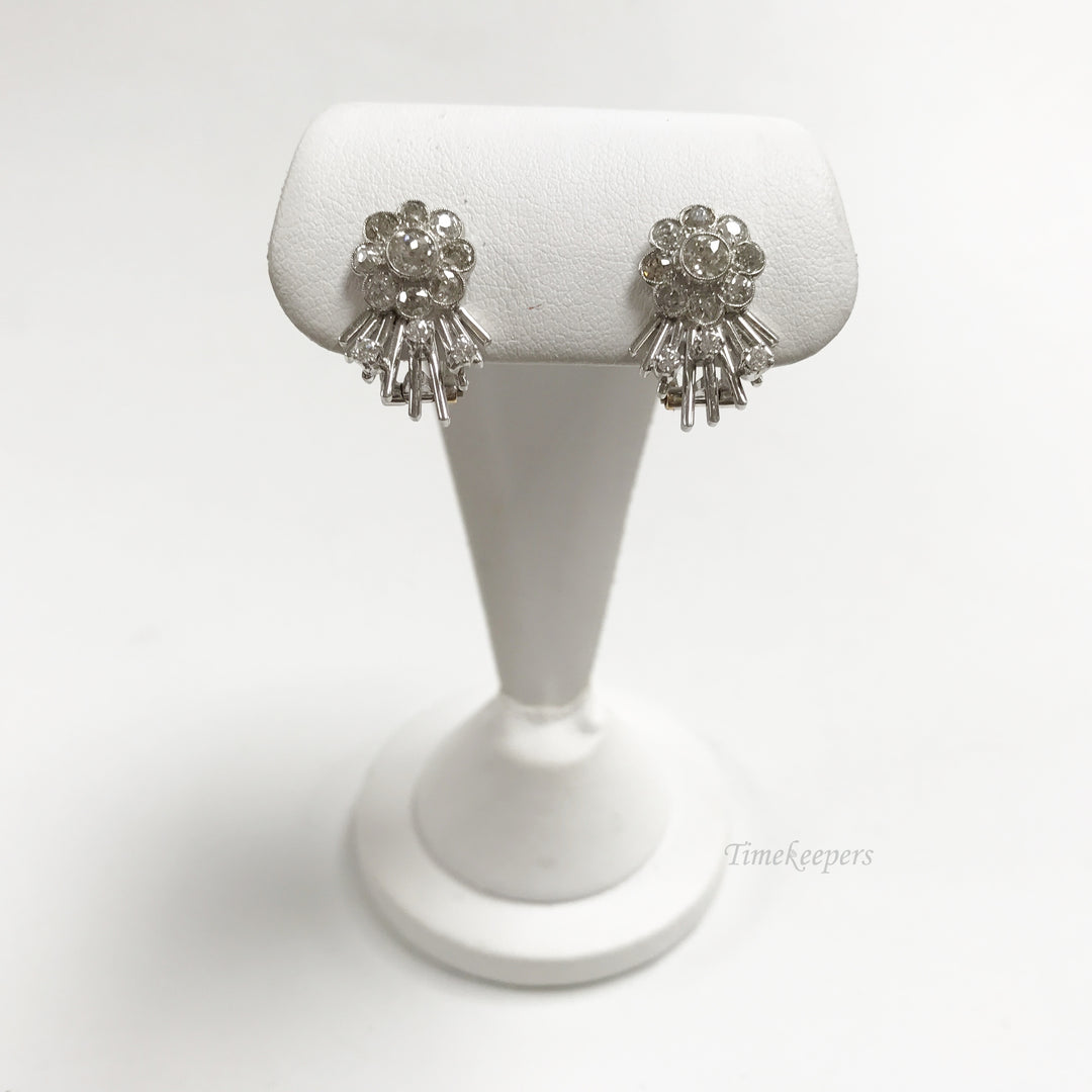 e876 Vintage 14K White Gold Elegant Diamond Floral Earrings 1TCW