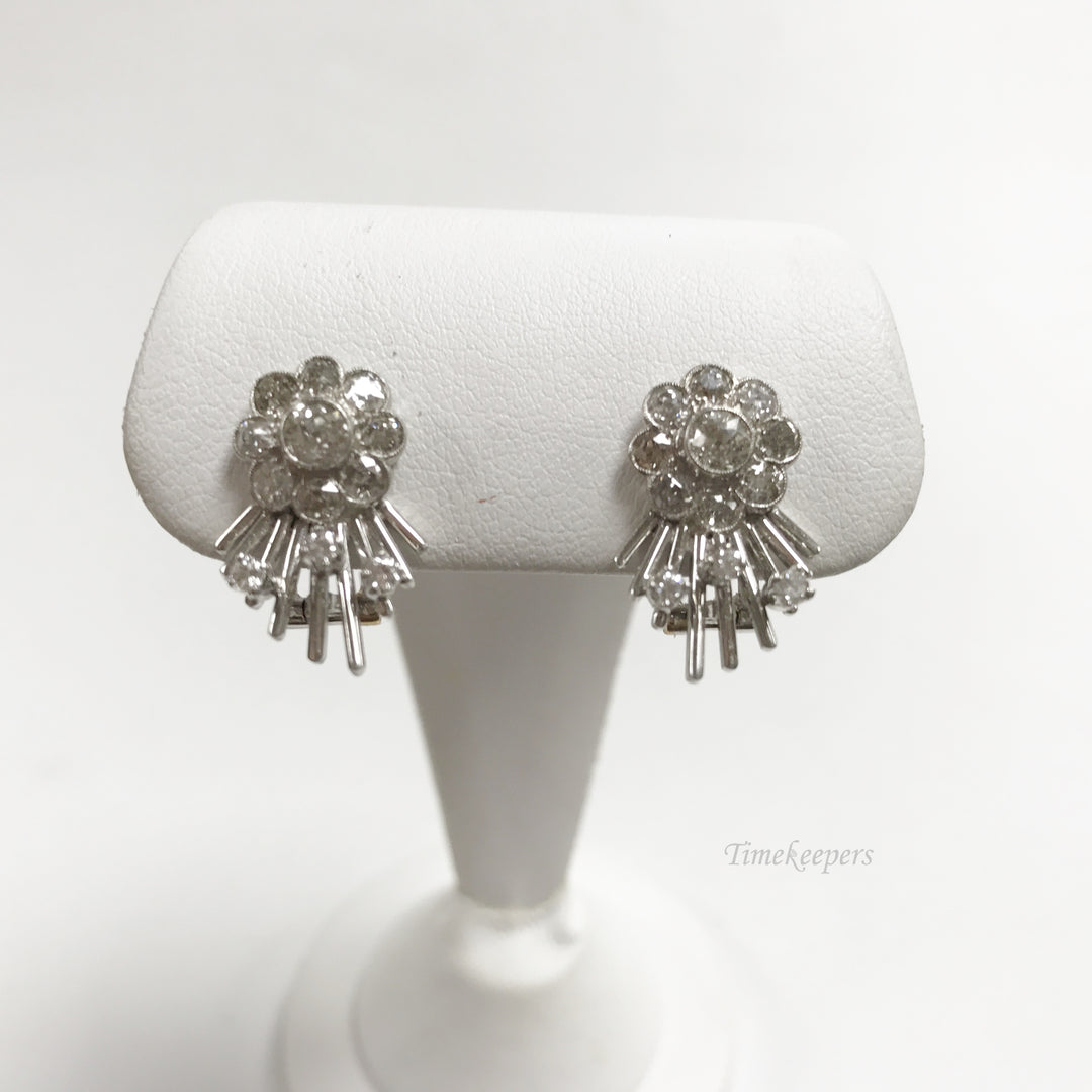 e876 Vintage 14K White Gold Elegant Diamond Floral Earrings 1TCW
