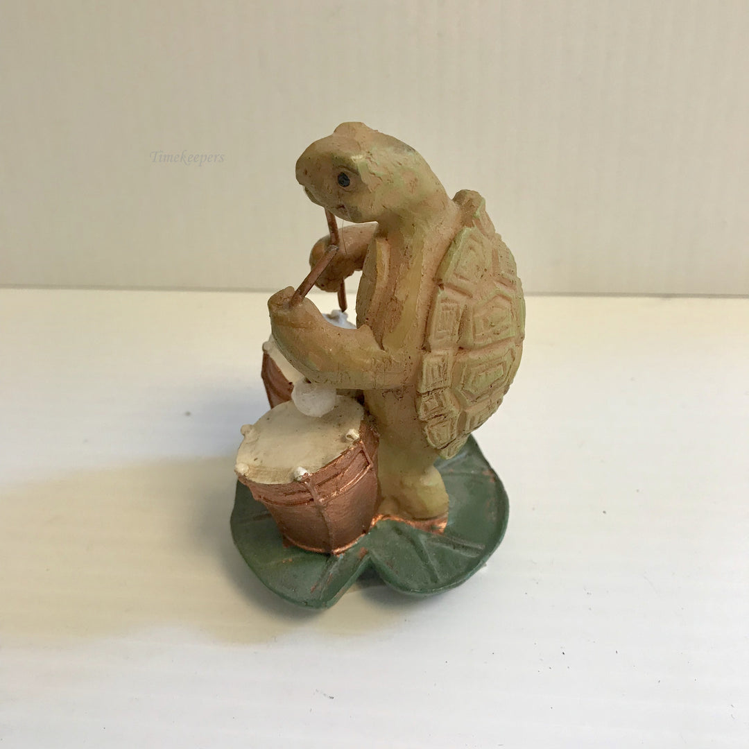 f413 Vintage Pond Symphony Mini Garden Statuary Turtle Figurine Collectible Gift