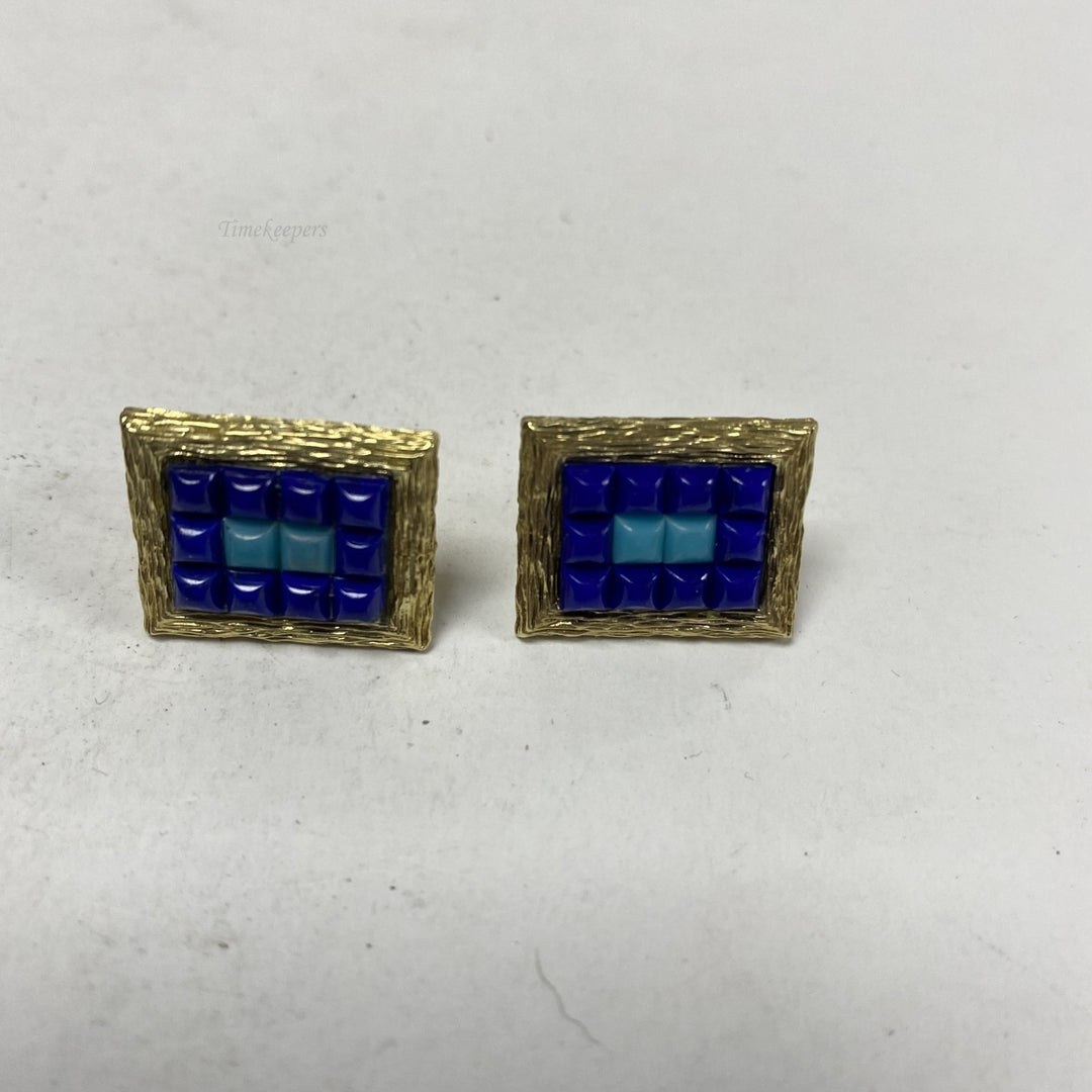 m060 Vintage Elegant 14K Yellow Gold Lapis Turquoise Earrings