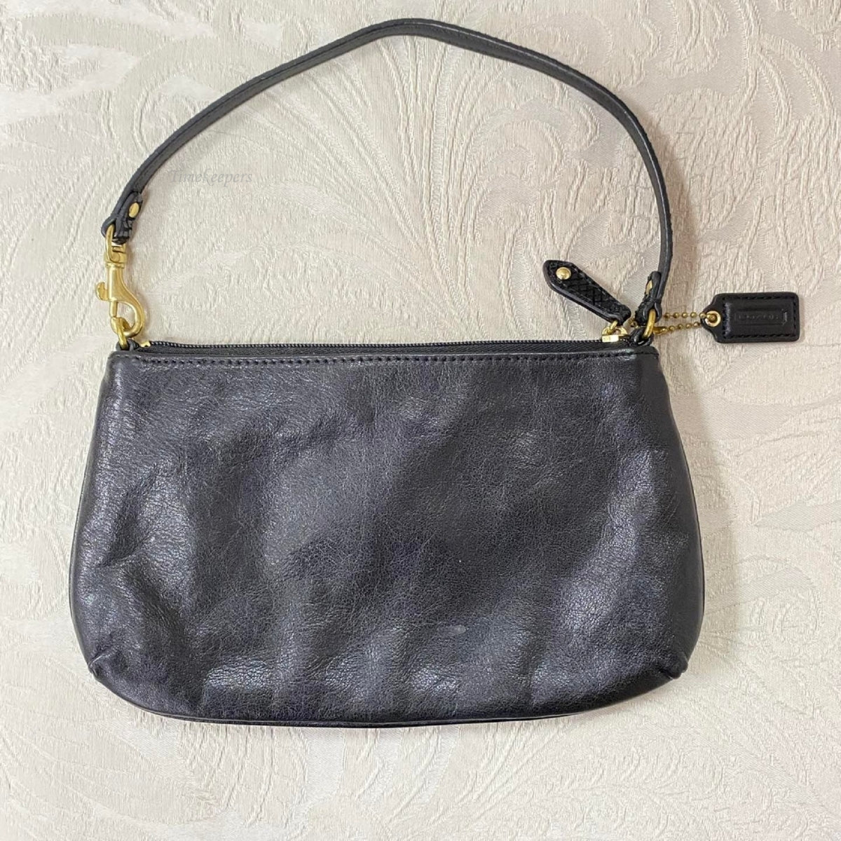 Early Vintage Coach black Leather Wristlet clutch deals Handbag. USA