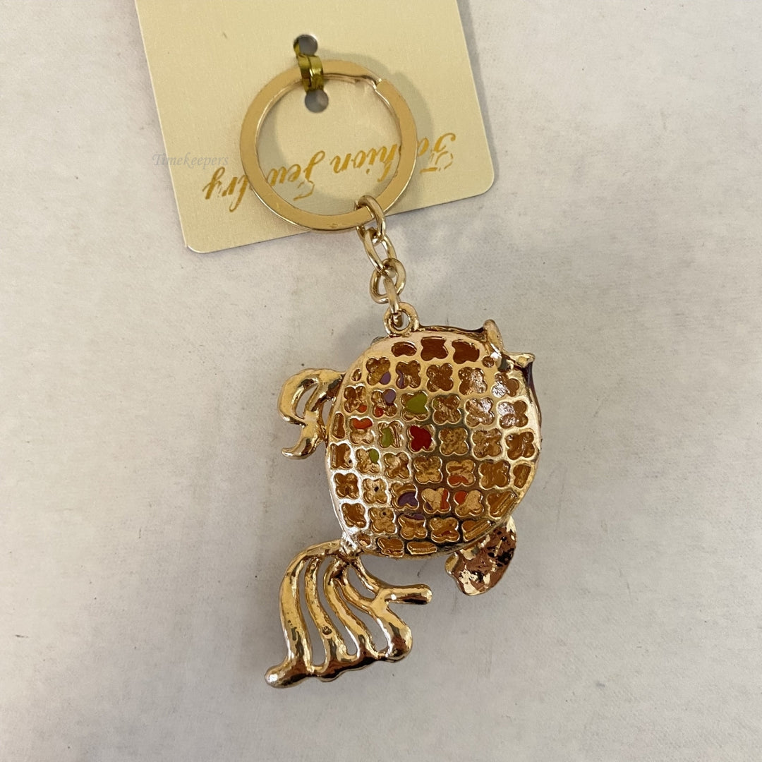 m401 Fashion Vintage Collectible Gold Fish Rhinestone Charm Key Ring Fob