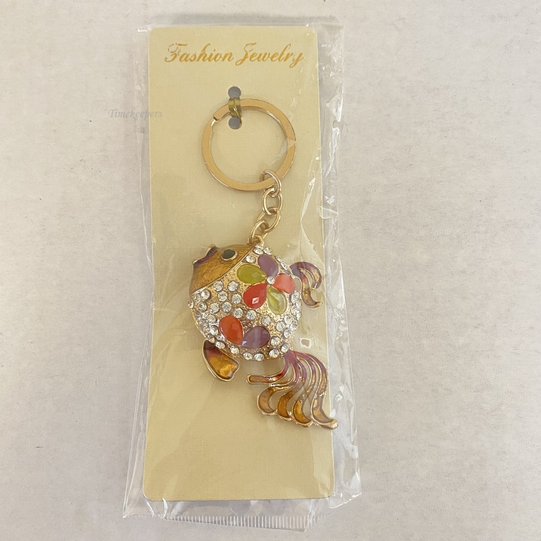 m401 Fashion Vintage Collectible Gold Fish Rhinestone Charm Key Ring Fob