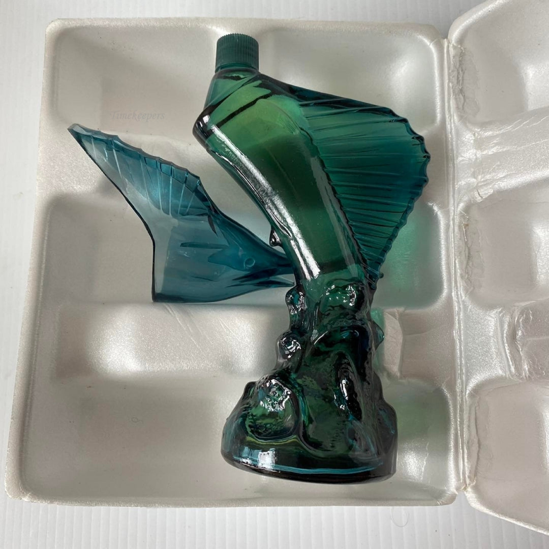 m524 Vintage Avon Sea Trophy Wild Country Decanter After Shave Collectible 5.5Oz