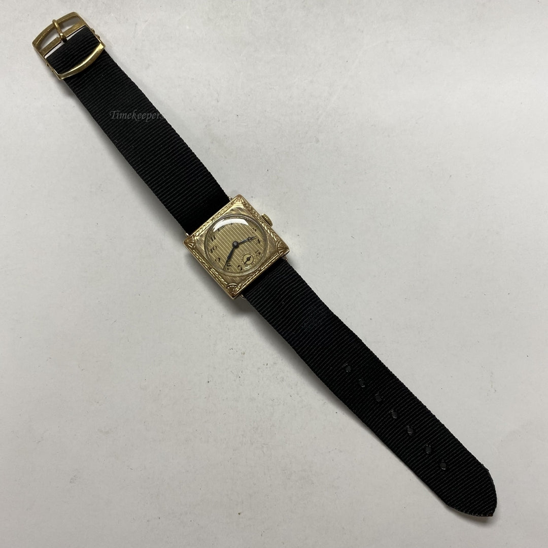 m425 Vintage Gold Tone Mechanical Men's Wrist Watch