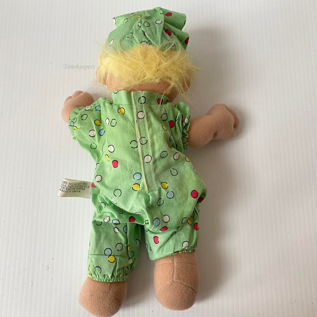 m547 Vintage Soft Body Green Outfit Doll Collectible Troll Toy 1990's