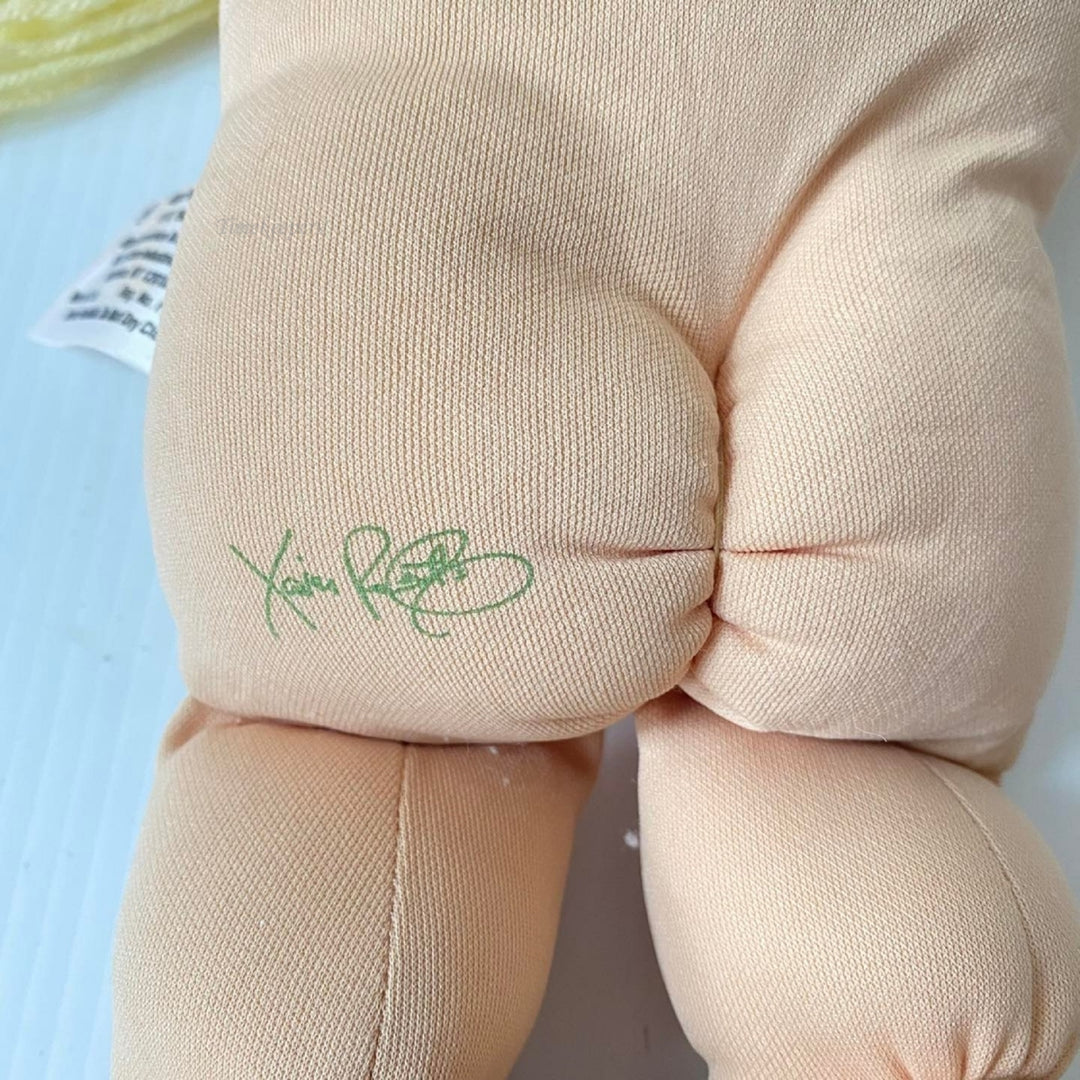 m550 Rare1982 Cabbage Patch Doll Soft Body Loop Hair Signed by Xavier Roberts