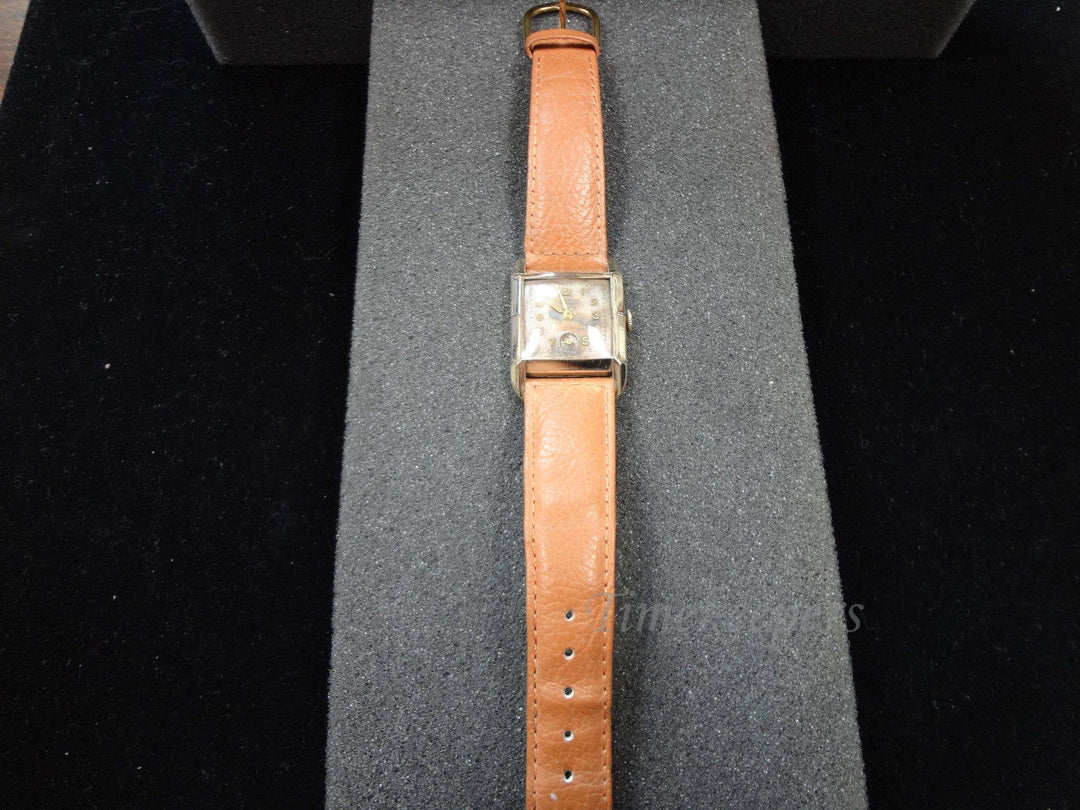 b089 Vintage 1930s Men's Hallmark Wristwatch 10K Rolled Gold Plated Bezel (Yellow)