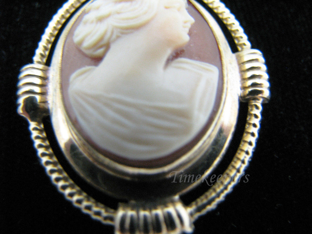 c448 Vintage Two Tone Cameo in 9k Yellow Gold Setting Convertible Brooch or Pendant