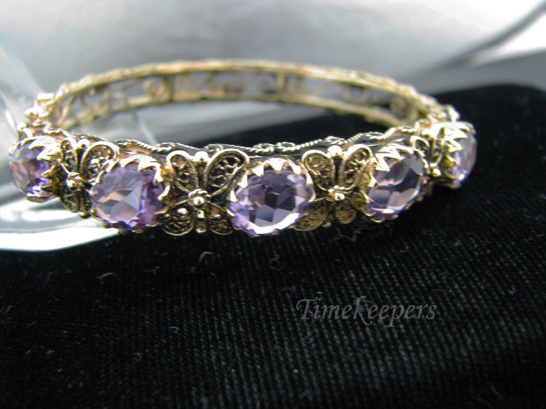 a456 Amazing 14k Yellow Gold Hinged Bangle Bracelet with Oval Amethyst Stones