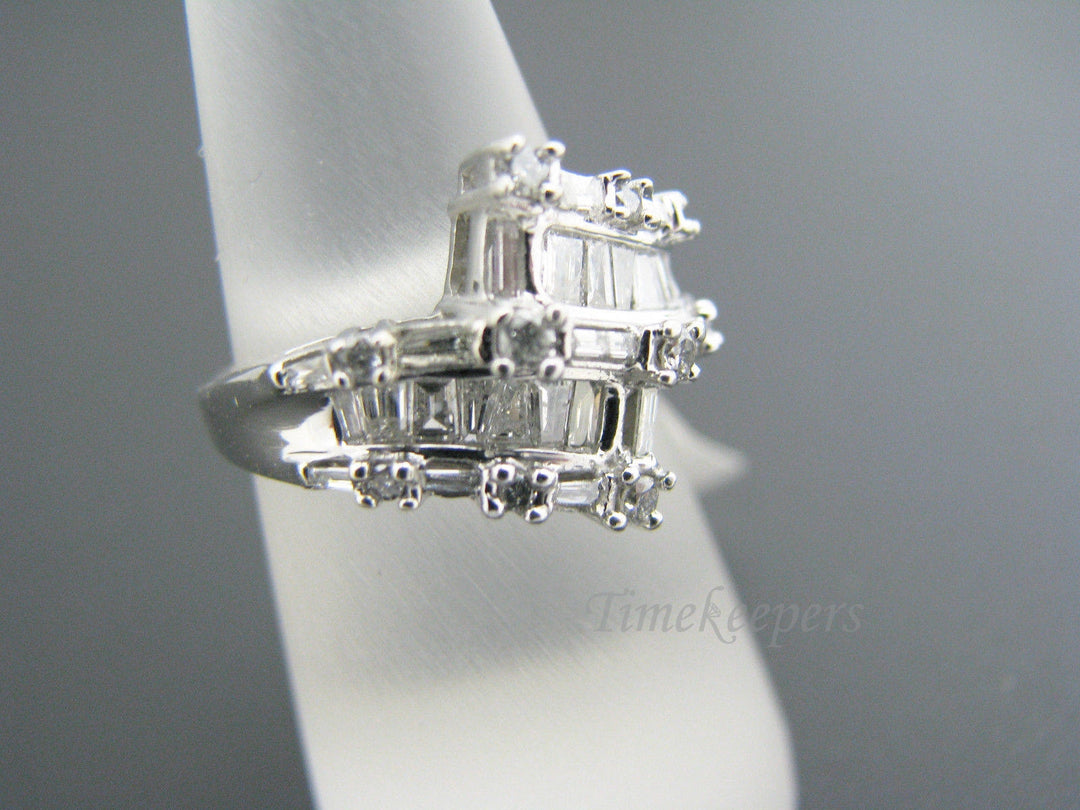 a352 Beautiful Diamond By-Pass Ring in 14k White Gold with Baguettes Band Size 7