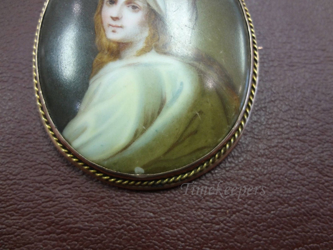 c382 Vintage Painted Portrait on Porcelain 10K Gold