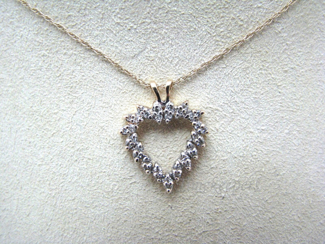 a991 Gorgeous Heart Pendant Encrusted with Diamonds in 14k Yellow Gold