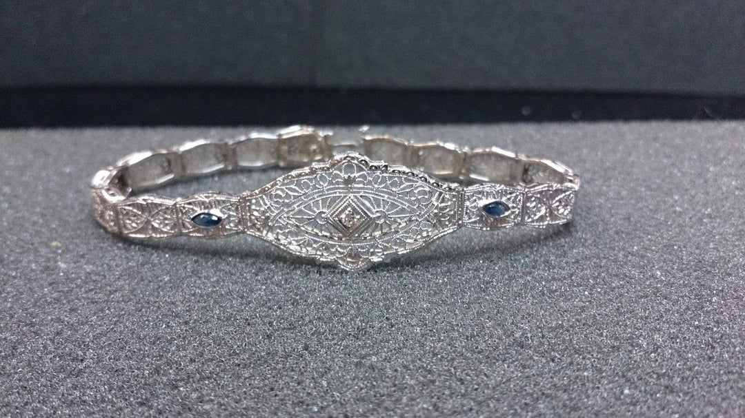 a179 Vintage 1920s Filigree Bracelet with Sapphire and Diamond 14K White Gold