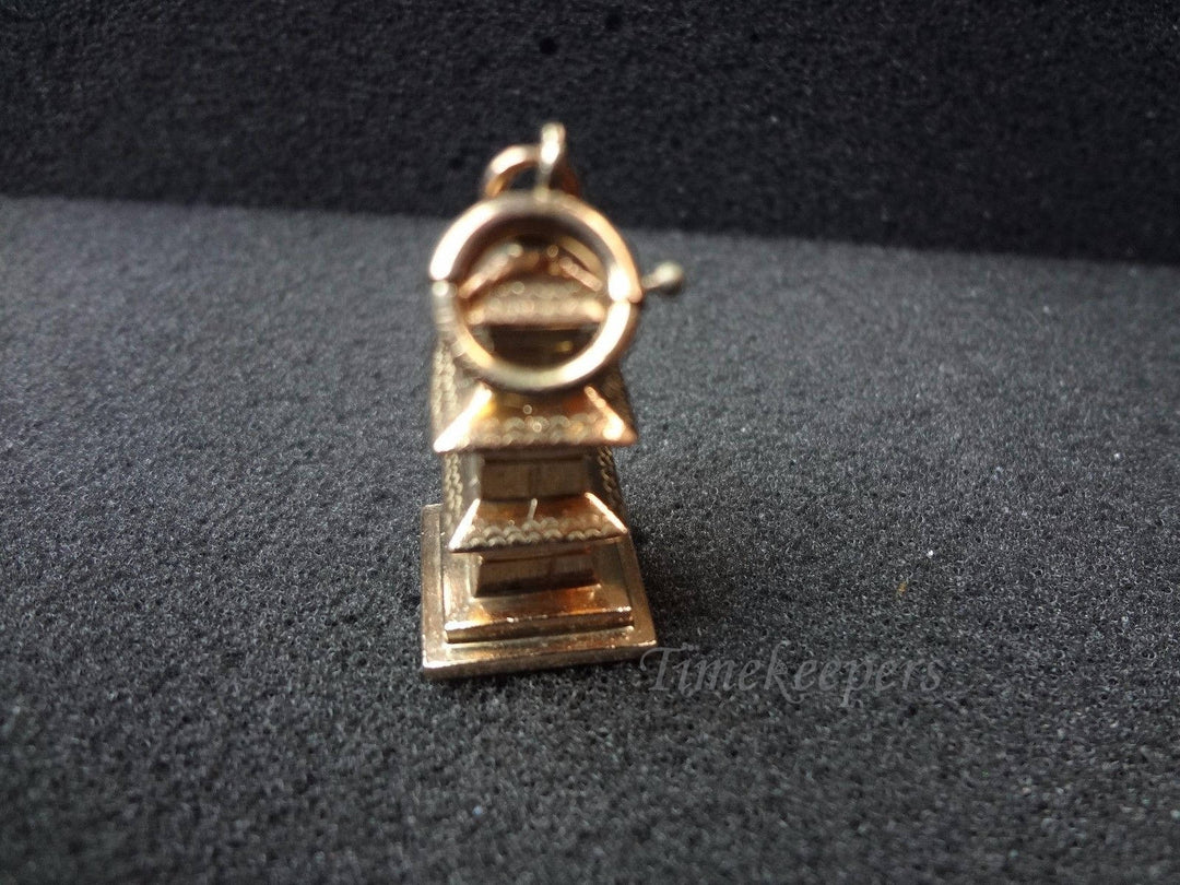 a706 Pretty 14k Yellow Gold (3) story Japanese Pagoda Charm or Pendant