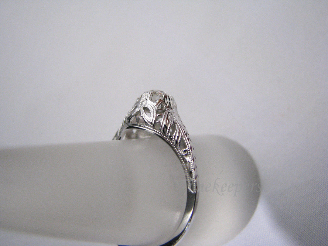 a514 Beautiful Vintage 18k White Gold Ring Diamond Filigree Mounting Sz 7.75