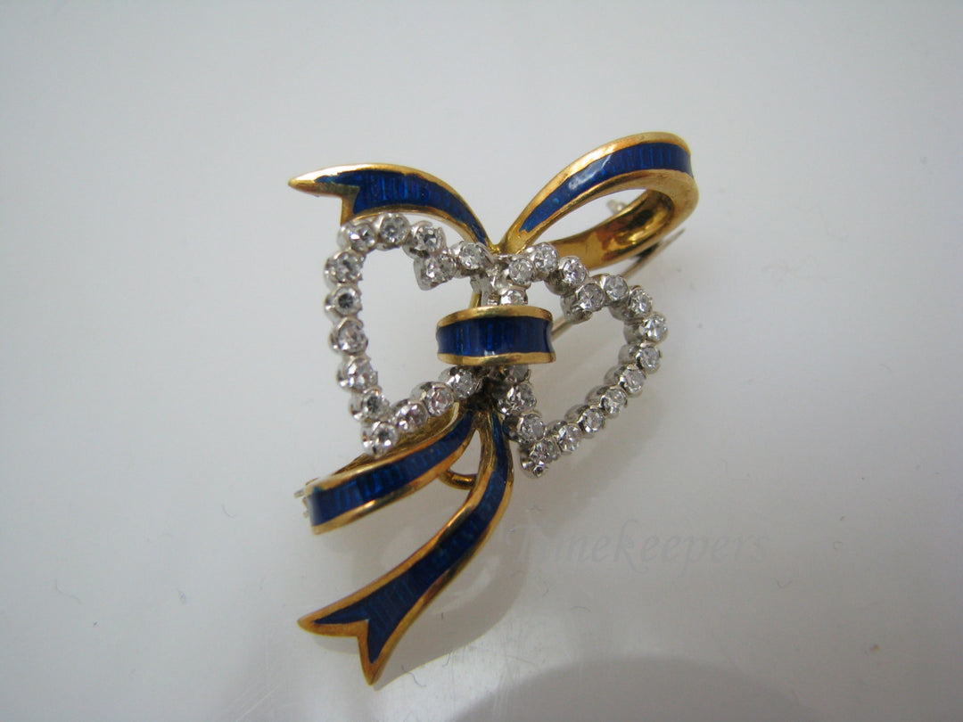 a728 Beautiful Two Diamond Hearts Entwined with a Blue Enameled Ribbon Brooch