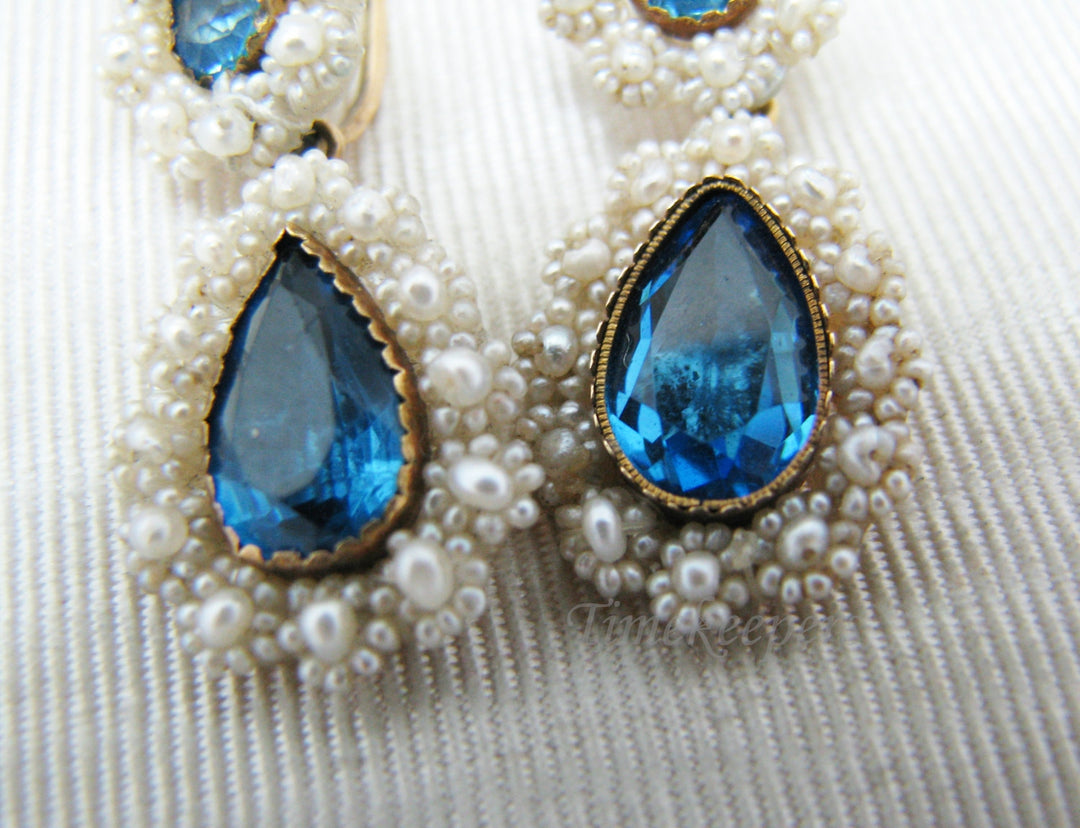 j168 Beautiful Vintage Pierced Earrings with Blue Center Stones encircled by Pearls