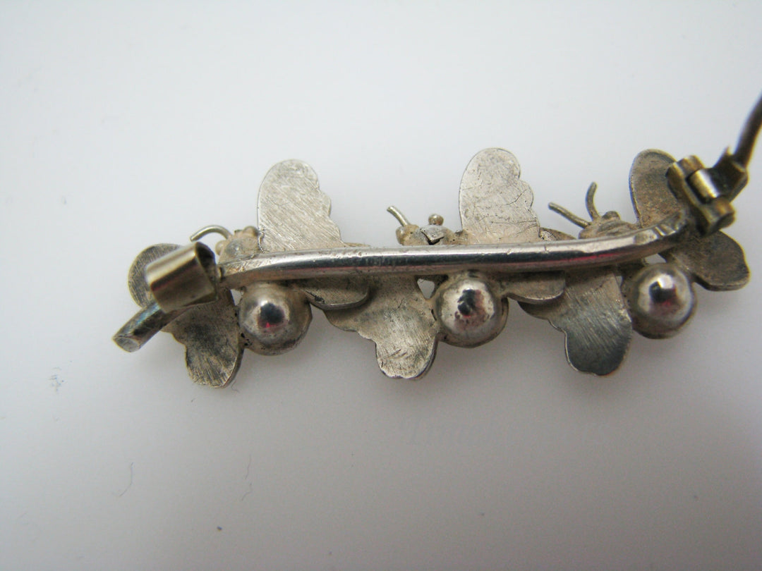 a919 Pretty Little Butterfly Vintage Brooch in Sterling Silver