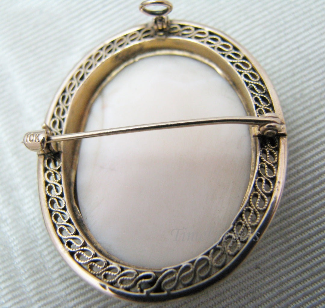 c001 Vintage Carved White Cameo Brooch/ Pendant in 10k Yellow Gold