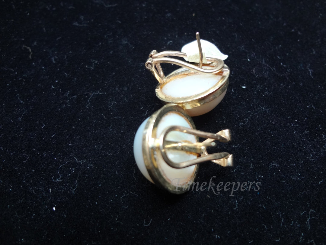 a1100 Beautiful Half Pearl Pierced Earrings set in 14k Gold