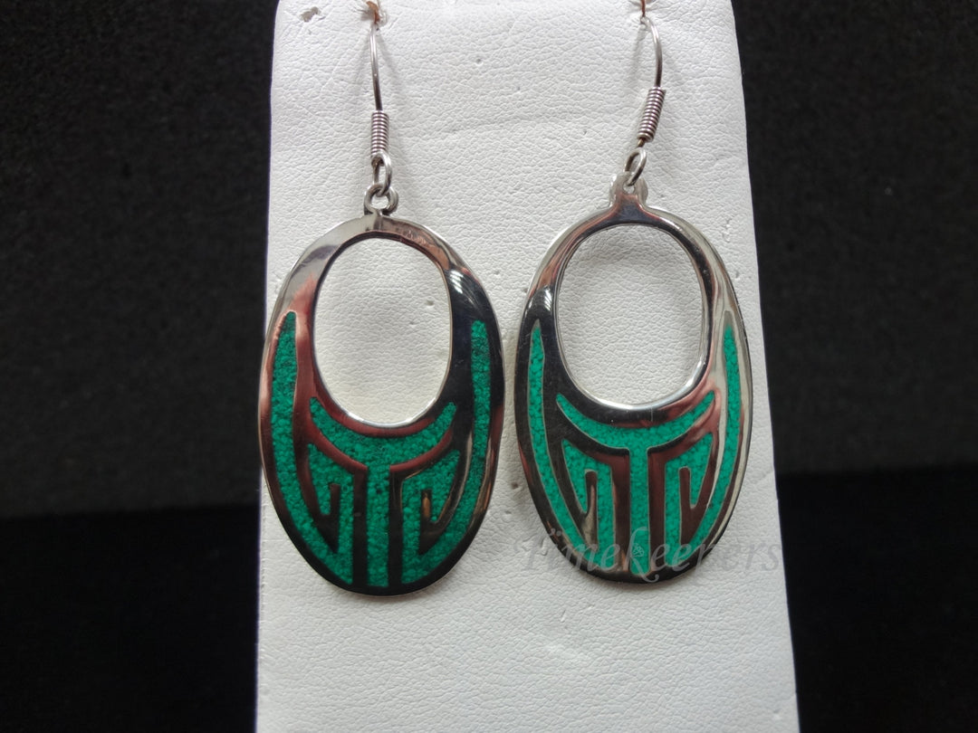 a1001 Beautiful Sterling Silver and Turquoise Earrings