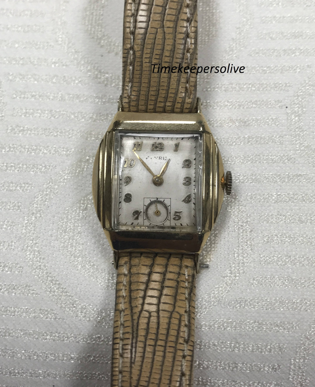 a261 Vintage Original Benrus Swiss 15J 10k Rolled Gold Mechanical Wrist Watch