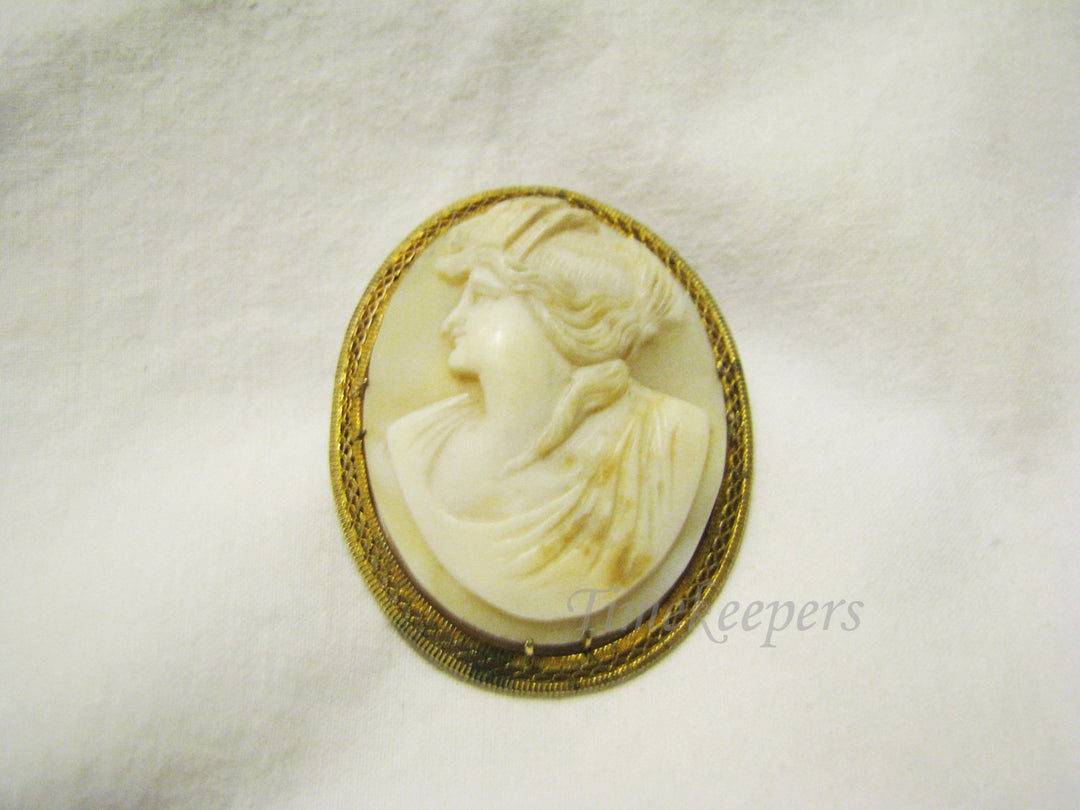 c445 Vintage White Cameo in Yellow Gold Filled Filigree Setting Brooch