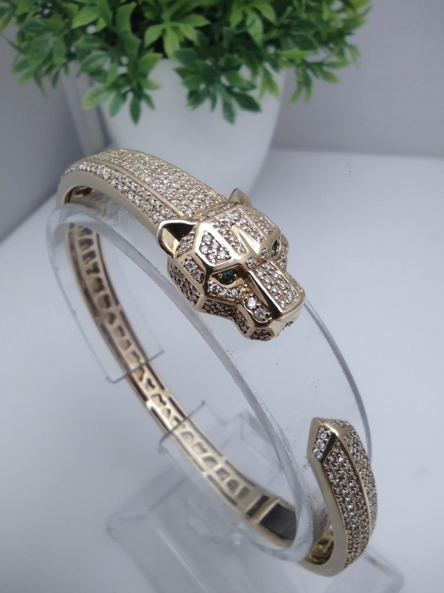 k620 Stunning Ladies 14kt Yellow Gold EFFY Diamond Panther Bangle Bracelet