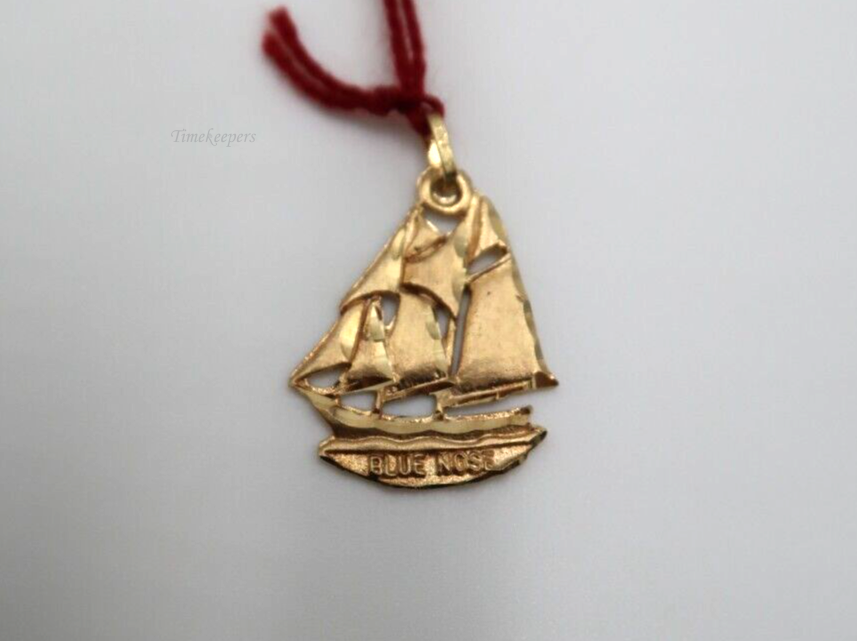 t192 Sail Boat Pendant in 14kt Solid Yellow Gold