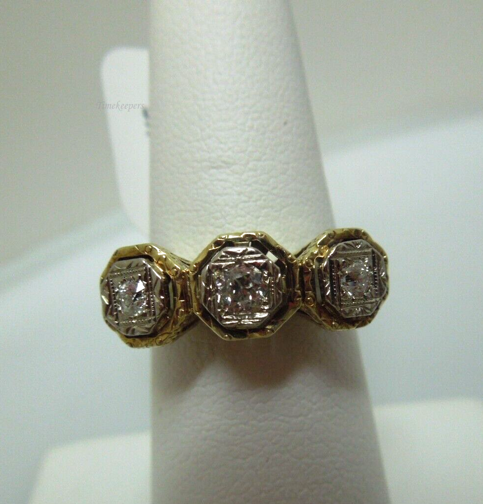 s902 14kt Yellow Gold Antique Diamond .25 cts Ring Size 7(US) Signed 