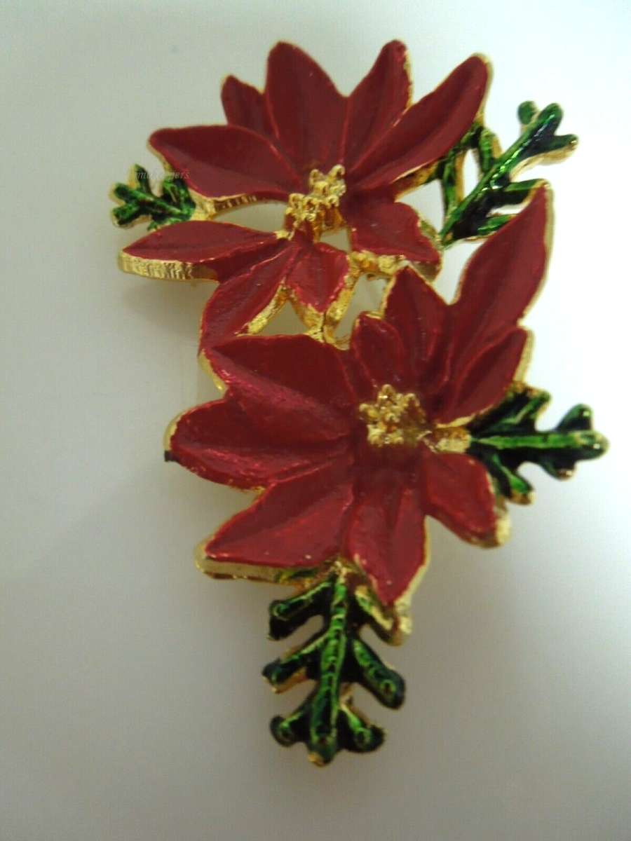 s630 Vintage Signed General Mfg Christmas Red Poinsettia Flower Brooch Pin, Pretty Vintage Red Poinsettia Flower Christmas Pin