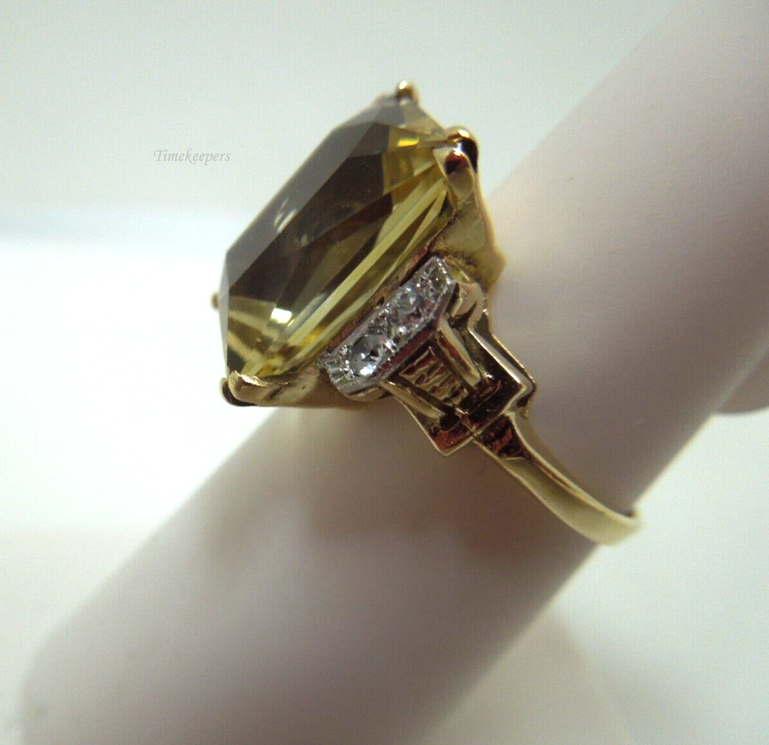 s671 Emerald Cut Lemon Topaz Cubic Zirconia Ring 10kt Solid Yellow Gold Ring Size  6 1/4(US) Signed 4.9g