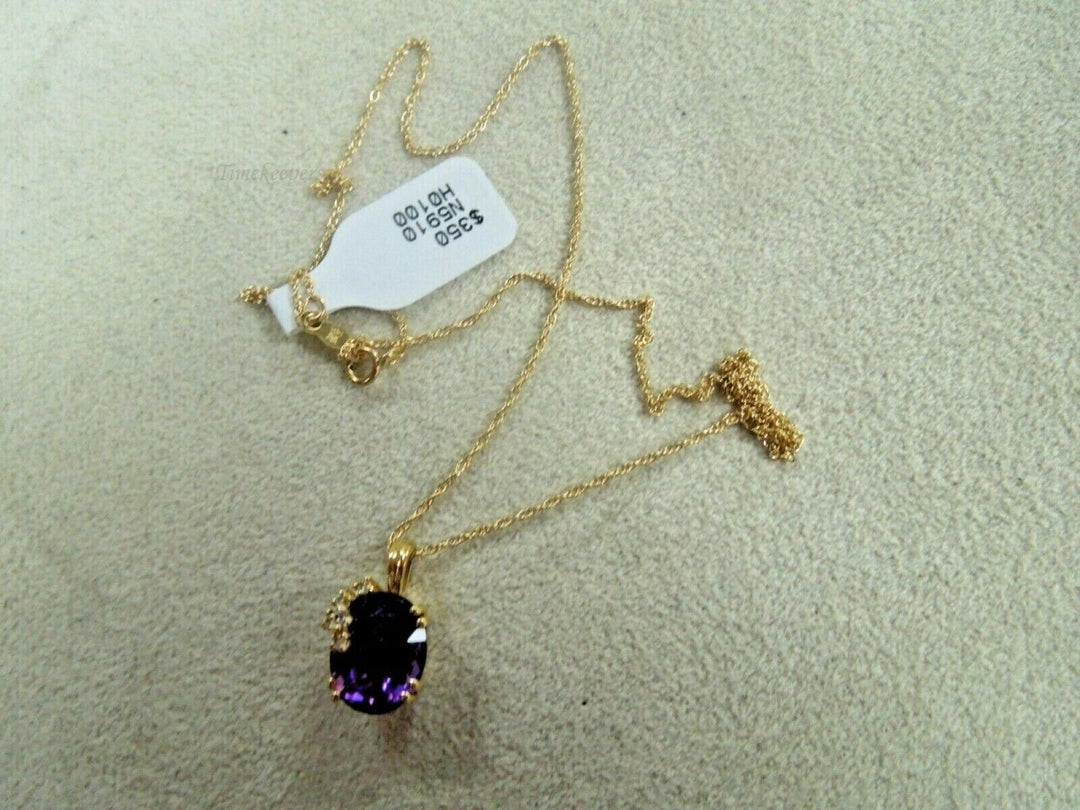 q043 Gorgeous 14k Yellow Gold Amethyst Diamond Pendant with 18" Chain