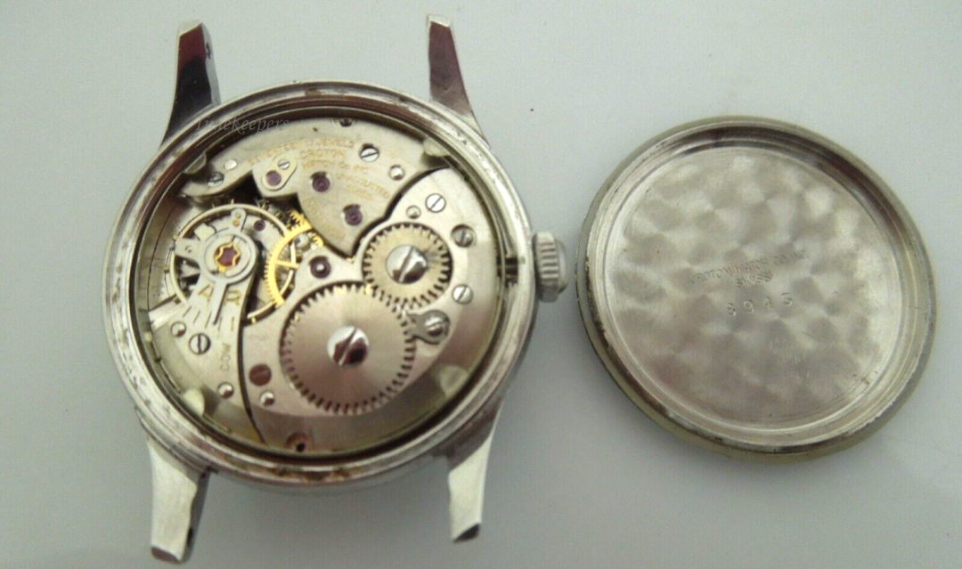 s241 Vintage Croton  Watch Co. 17 Jewels Swiss Movement 8943 Watch parts