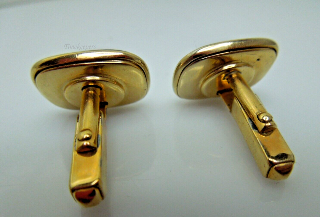 t038 Vintage Gold tone Black onyx Pearl Cufflinks