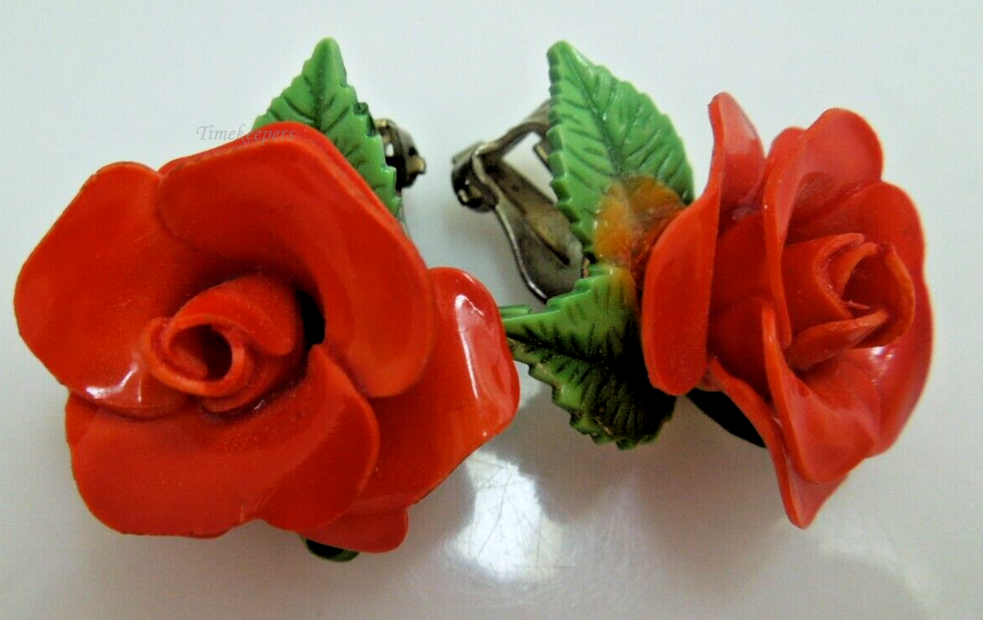 s631 Set of 3 Christmas Earrings Clip-On Vintage Pretty