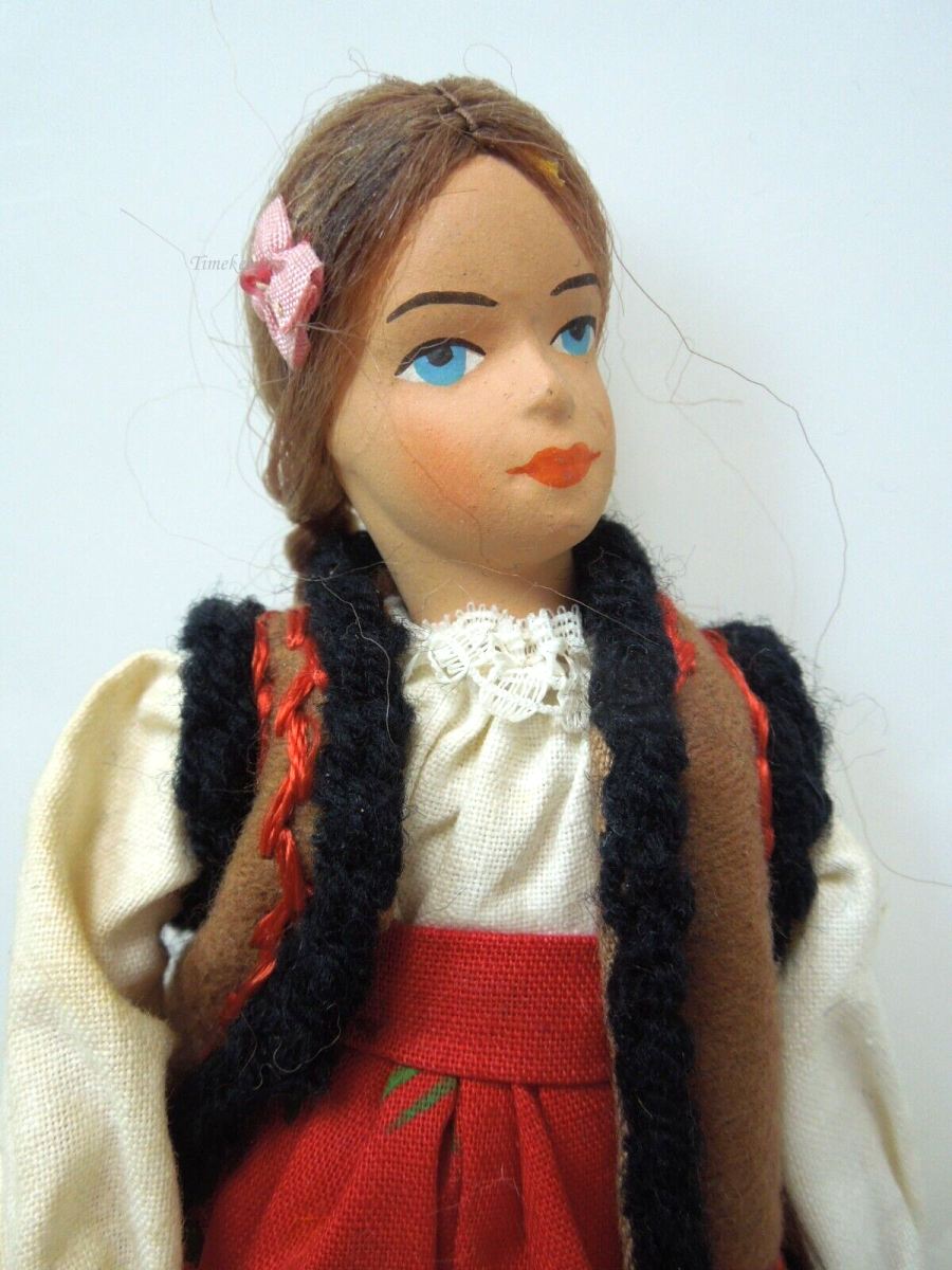 s541 Vintage Polish doll Handmade Polish Folk Art