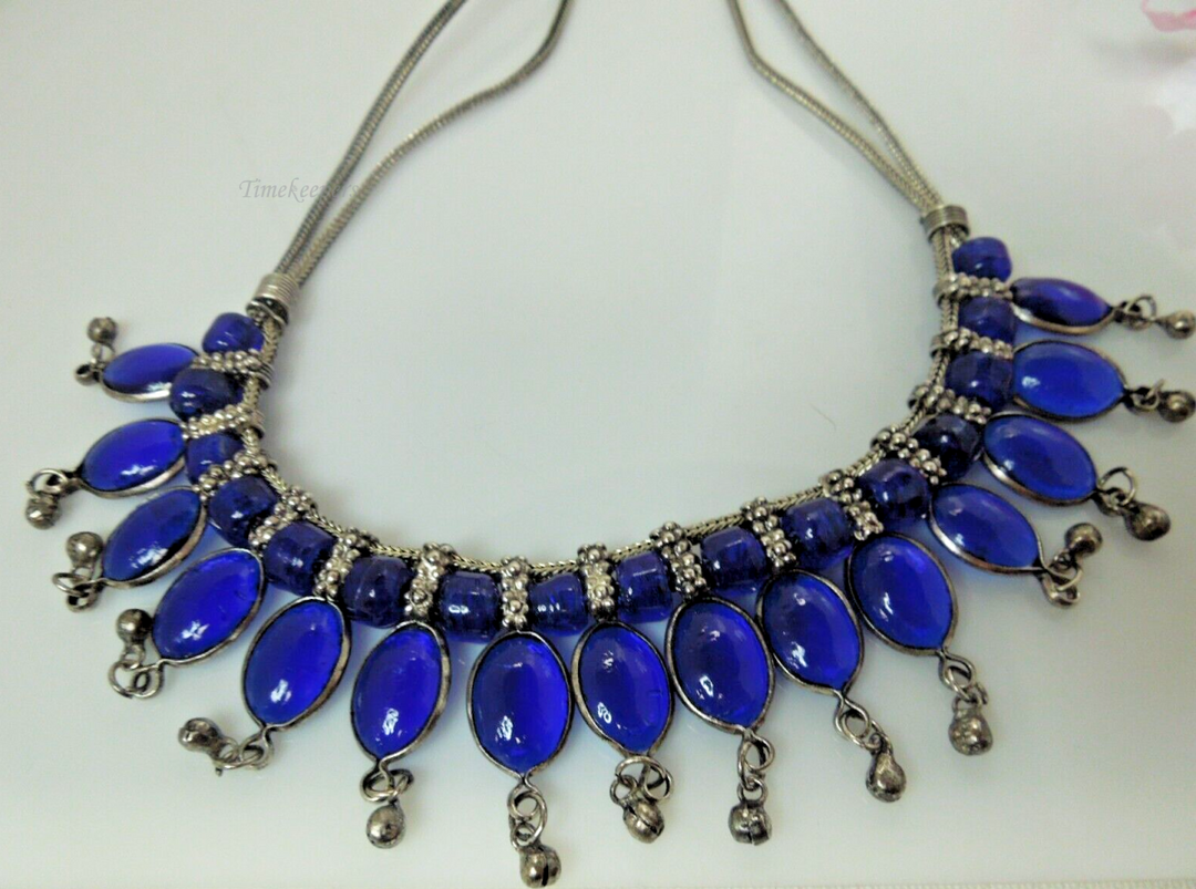 t129 Very Pretty Eye Catching Blue Collar Necklace/Vintage Necklace Blue Folk Necklace,Rare  