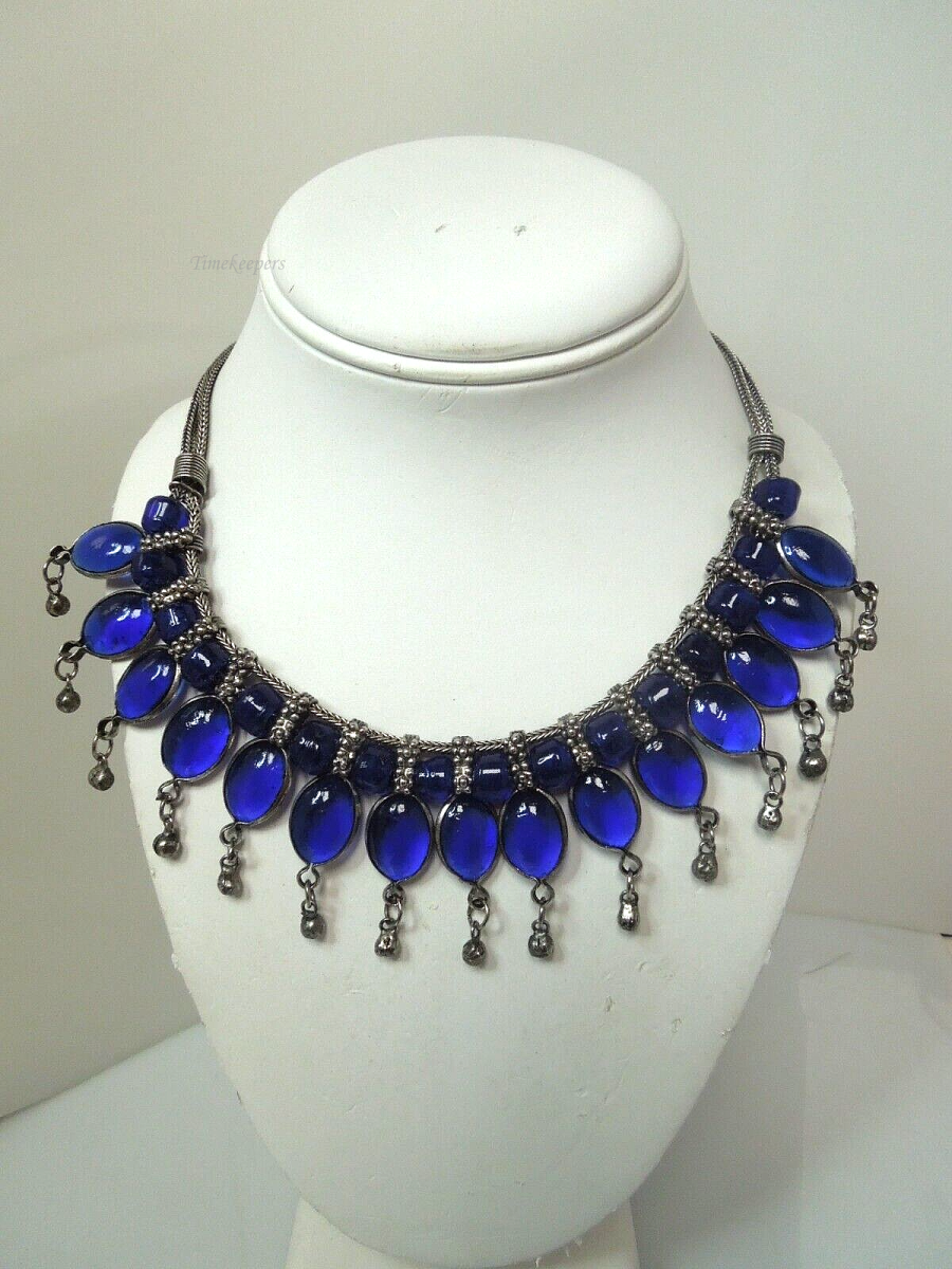 t129 Very Pretty Eye Catching Blue Collar Necklace/Vintage Necklace Blue Folk Necklace,Rare  