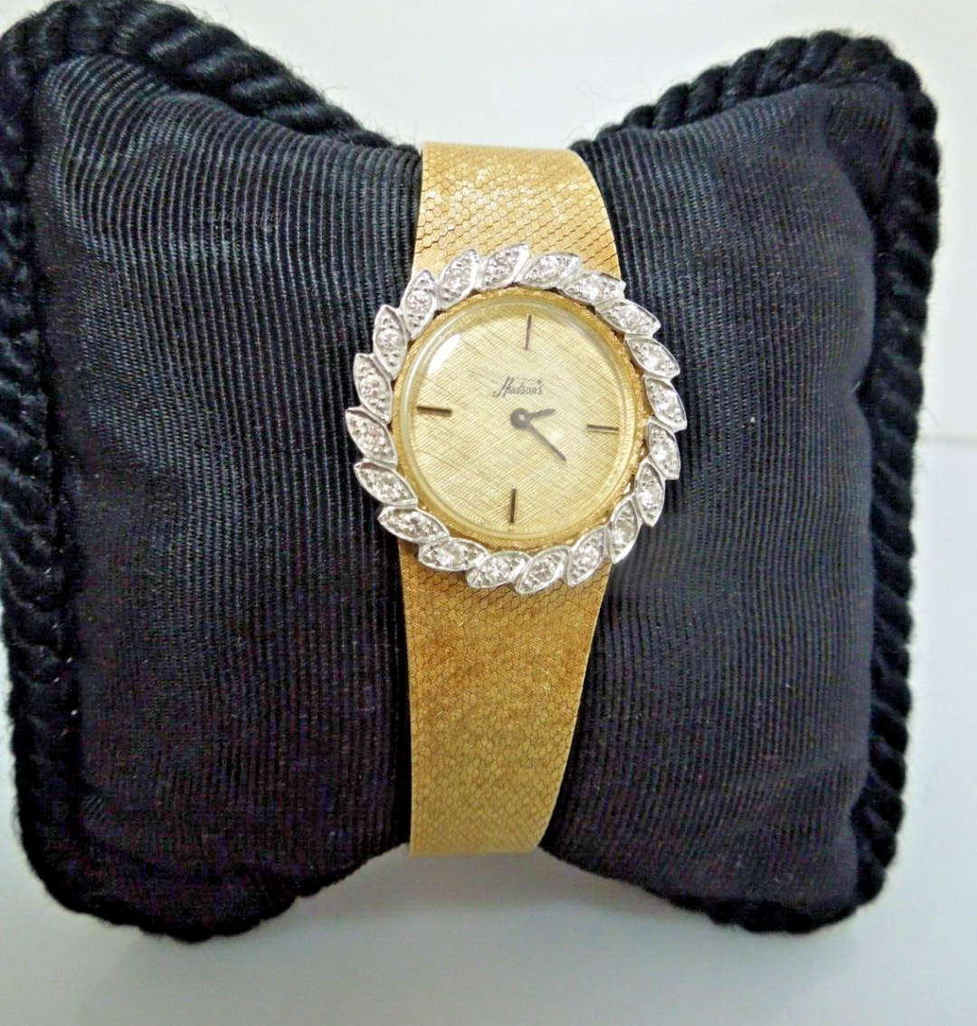 t057 Vintage Croton Time Corp 14k Yellow Gold and diamonds Hudson's Ladies Mechanical watch 17 Jewels  