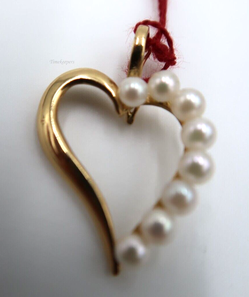 t189 14k Yellow Gold Pearl Pendant Open Heart