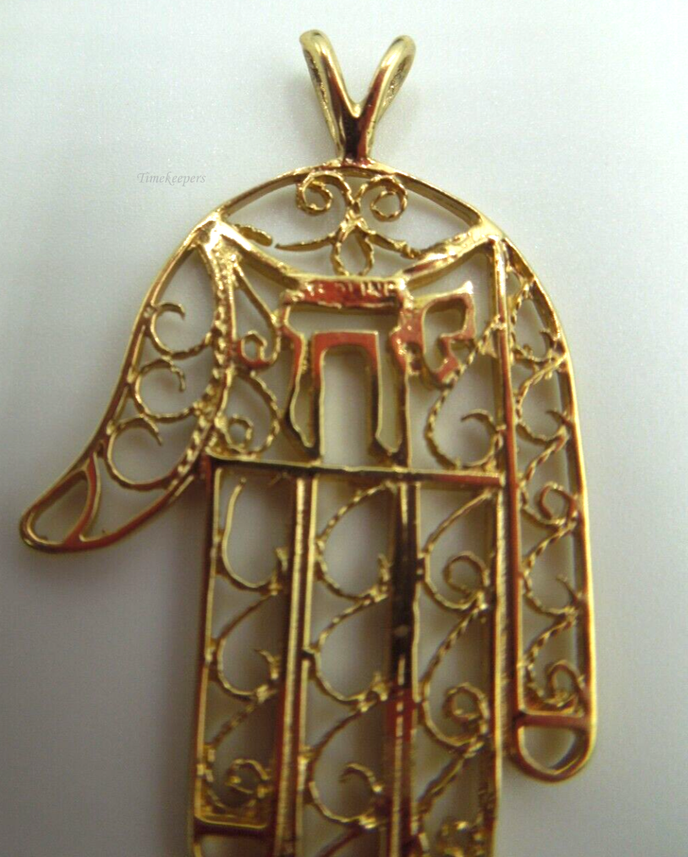 t198 14kt Yellow Gold Filigree Hamsa Pendant,Jewish Jewelry 14kt