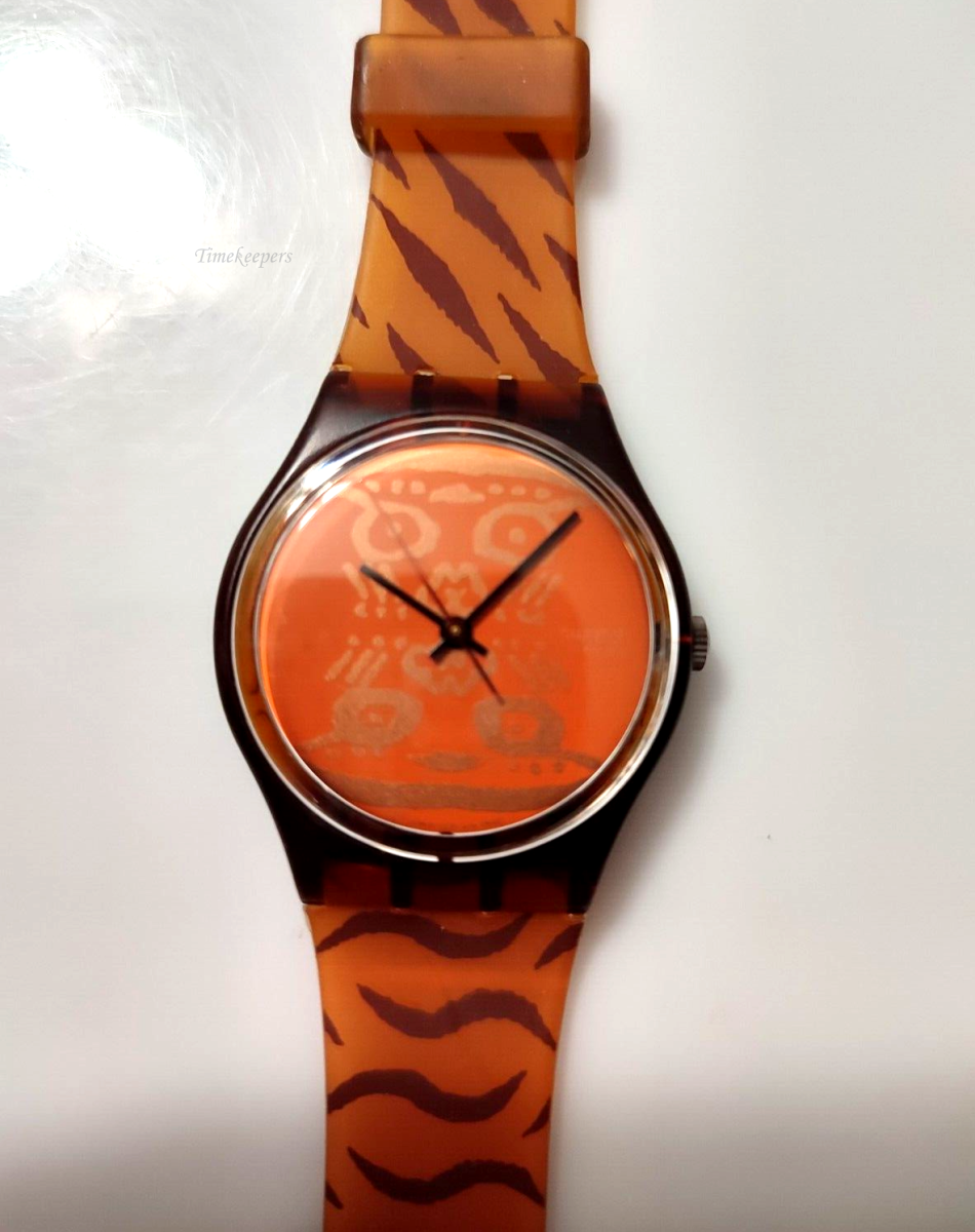 s475 Wristwatch SWATCH Gent Skin Print (GF103)-NEW/NOS-Indian Mask-Brown-Art-L@@K