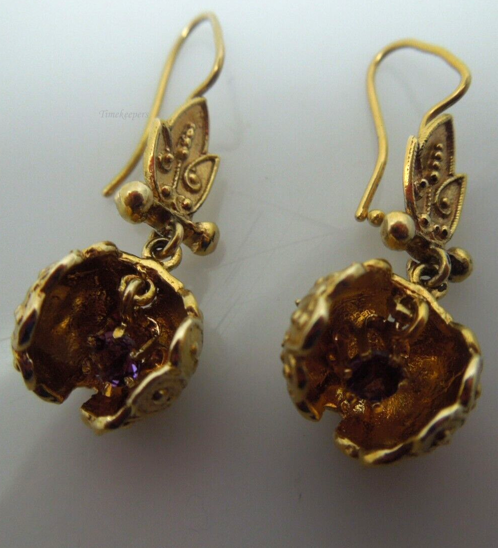 s200 Pretty Pair of 14kt Yellow Gold Dangle Earrings